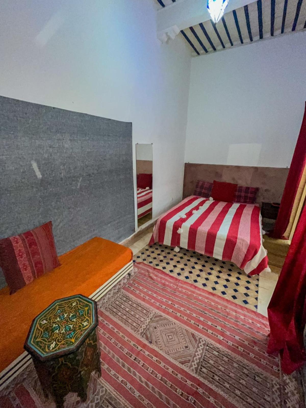 Riad Darko Эс-Сувейра Экстерьер фото